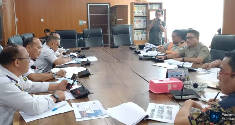 Komisi IV DPRD Medan menggelar RDP dengan Dinas Perhubungan Medan bahas masalah tarif parkir. (Ist)