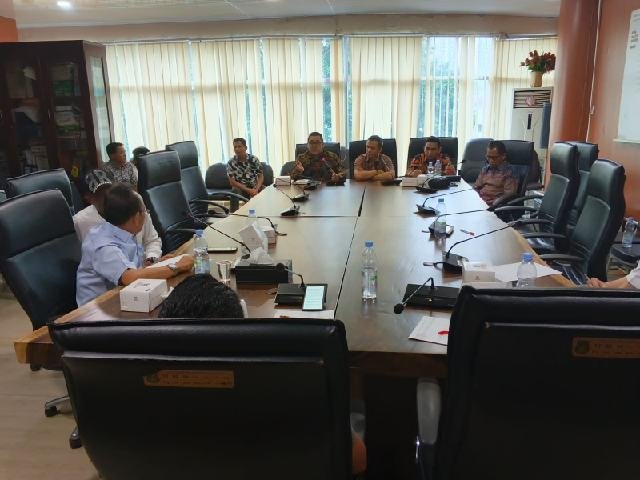Rapat Dengar Pendapat (RDP) dengan Komisi III DPRD Kota Medan, Senin (4/5/2026).