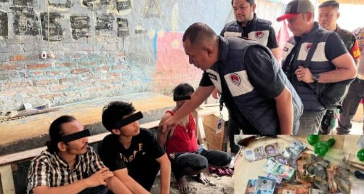Satuan Reserse Narkoba Polrestabes Medan menggerebek sarang narkoba di kawasan Jalan Mangkubumi Medan, yang diketahui kembali ditemukan peredaran narkotika jenis sabu, Kamis (30/4/2026) sore.