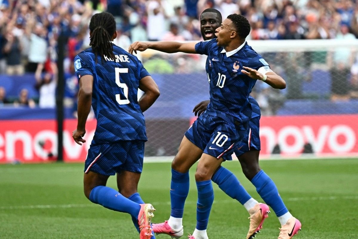 Kylan Mbappe antarkan Perancis lolos ke babak 32 Piala Dunia usai tundukkan Irak 3-0 di Grup I. (Foto : Google)