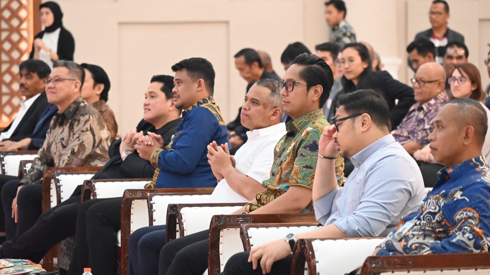 Erick Thohir, Bobby Nasution dan Rico Waas hadir di acaranya Bank Sumut. (Ist)