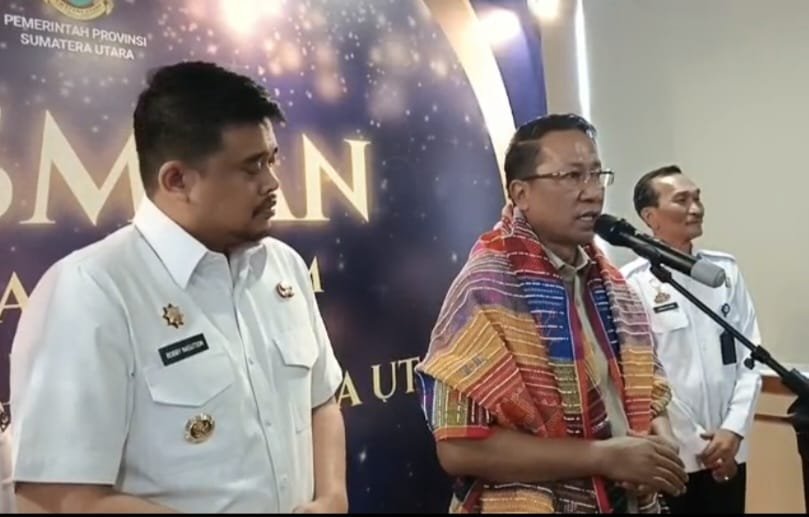 Bobby Nasution mendampingi Menteri Hukum RI Supratman di kantor Gubernur Sumut. (Ist)