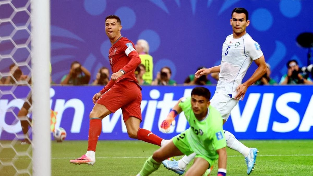 Selebrasi Ronaldo usai mencetak gol ke gawang Uzbekistan 5-0 di Grup K Piala Dunia 2026. (Foto : Google)