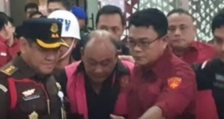 Mantan Kepala Badan Gizi Nasional (BGN) Dadan Hindayana resmi ditahan Kejagung, Rabu (3/6/2026).