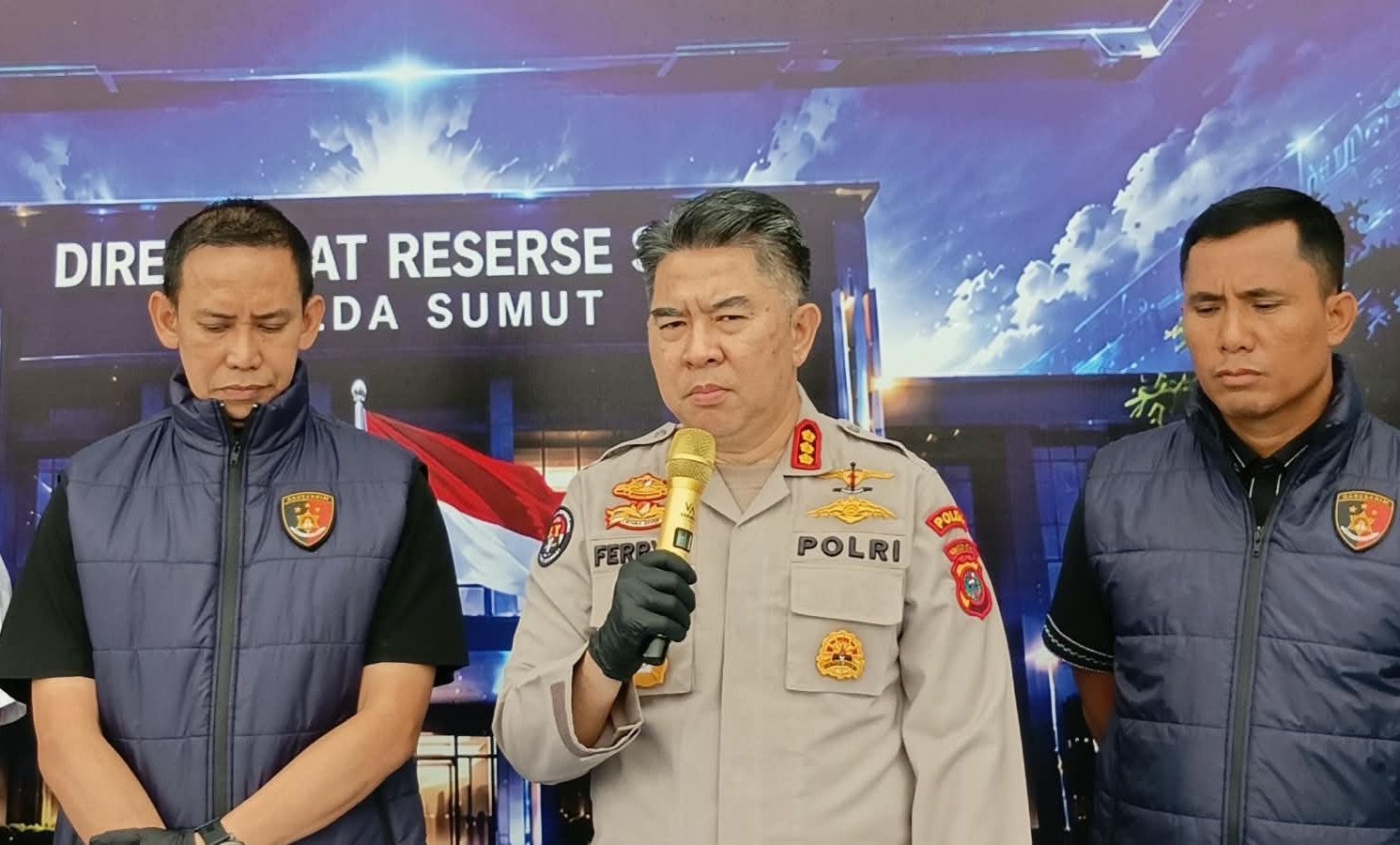 Direktorat Reserse Siber (Ditressiber) Polda Sumatera Utara mengungkap kasus dugaan tindak pidana pornografi melalui siaran langsung (live streaming) di platform TikTok. Foto; IST Direktorat Reserse Siber (Ditressiber) Polda Sumatera Utara mengungkap kasus dugaan tindak pidana pornografi melalui siaran langsung (live streaming) di platform TikTok. Foto; IST