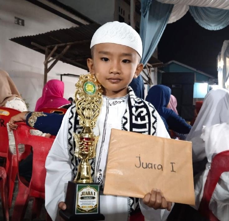 IMG_20260906_221553_resize_84 Teuku Rasyid Saputra meraih juara I pada Lomba Pidato Da'i