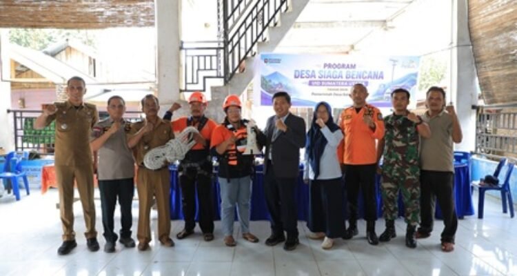 PT PLN (Persero) Unit Induk Distribusi (UID) Sumatera Utara bersama Badan Penanggulangan Bencana Daerah (BPBD) dan Pemerintah Desa Batu Mbelin meresmikan Program Desa Siaga Bencana