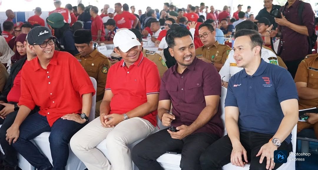 M Agha Novrian hadir di Lap Cadika Medan menyaksikan sejumlah perlombaan seru dalam rangka HUT Ke -81 RI. (Bapenda Medan IG)
