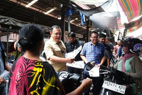 Kepala Bapenda Sumut Sutan Tolang Lubis turun menyosialisasikan Gerakan Sadar Pajak Kendaraan (GAS KEN) , Rabu (8/7/2026).