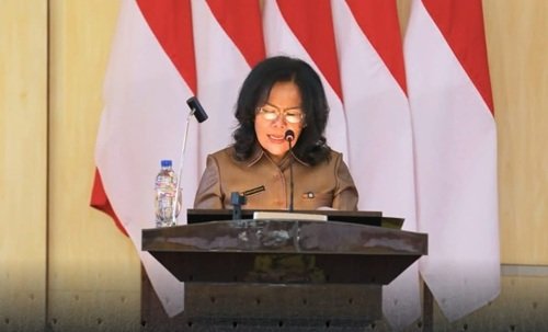 Juru bicara Fraksi Partai Golkar, Modesta Marpaung
